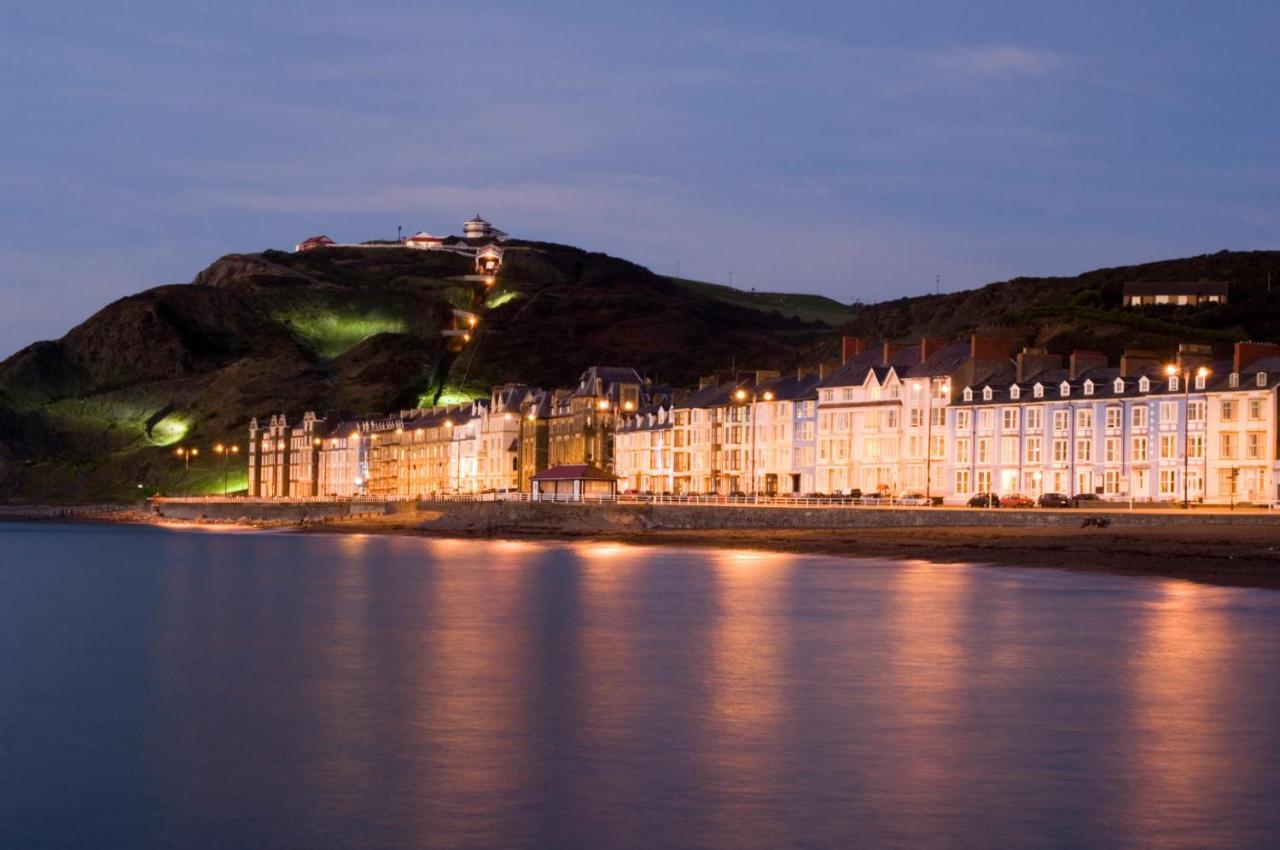 No 46 Marine Terrace Aparthotel Aberystwyth Exterior foto